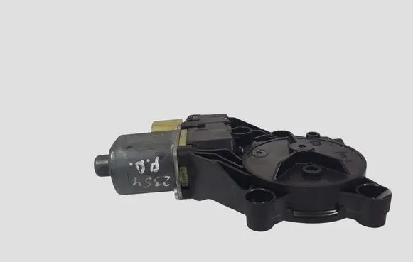 Ford Fiesta Front door window regulator motor 0130822619 8A6114553B