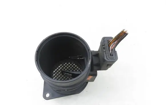 Renault Trafic II (X83) Mass air flow meter H7700104426 5WK9620 7700109812