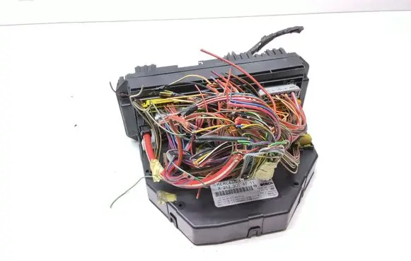 Mercedes-Benz C W204 SAM control unit A2129004711 A2129016502 A2129020005