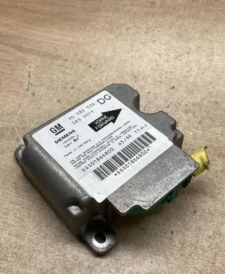 Opel Zafira A Airbag control unit/module 90582536 1923594