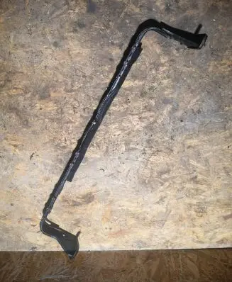 Ford Focus Bottom radiator support slam panel 