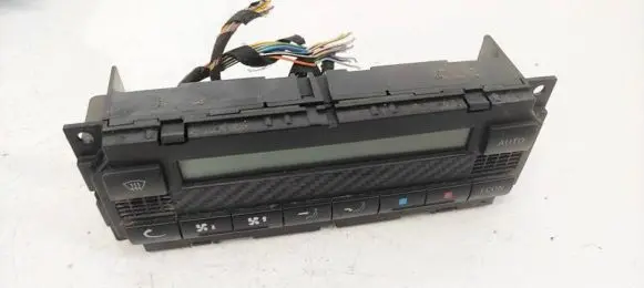 Volkswagen Golf IV Climate control unit