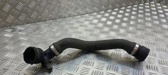 Porsche Cayenne (92A) Engine coolant pipe/hose 7L6122291