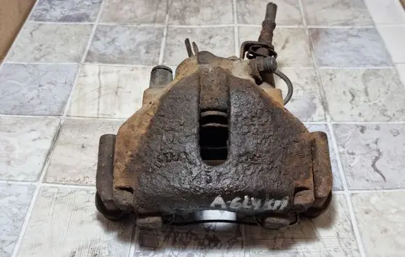 Front brake caliper