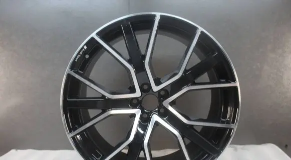 Audi Q8 Other exterior part 4M0601025CS