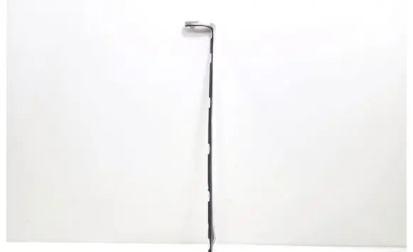 Windshield trim
