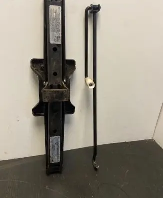 BMW X5 E53 Lift Jack 6754372