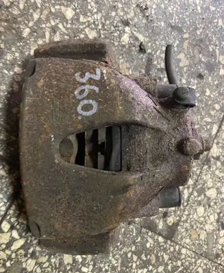 Opel Zafira B Front brake caliper