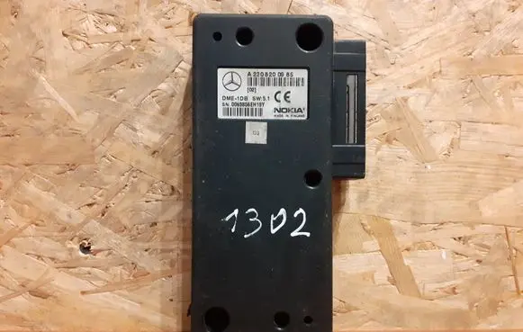 Mercedes-Benz S W220 Phone control unit/module A2208200985