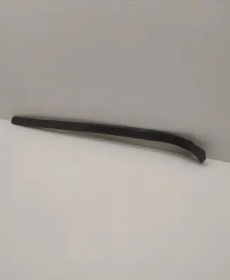 Windshield trim