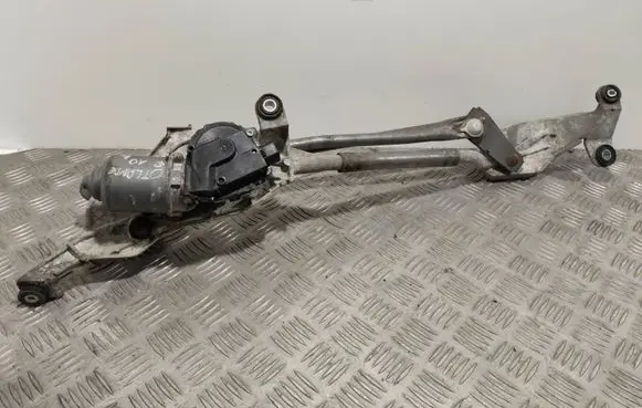 Mitsubishi Outlander Front wiper linkage and motor 1593000743