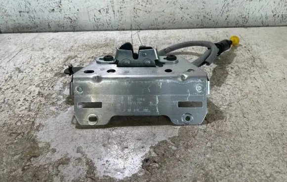 Jaguar XF X260 Seat back rest lock catch 624A35AE