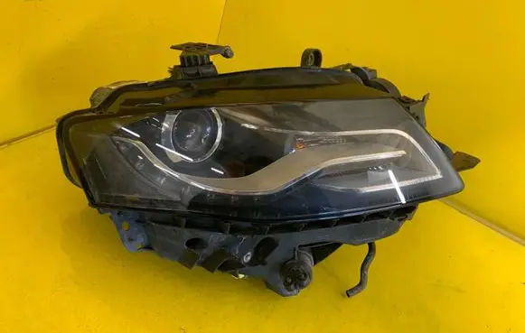 Audi A4 S4 B8 8K Headlight/headlamp 8K0941004C