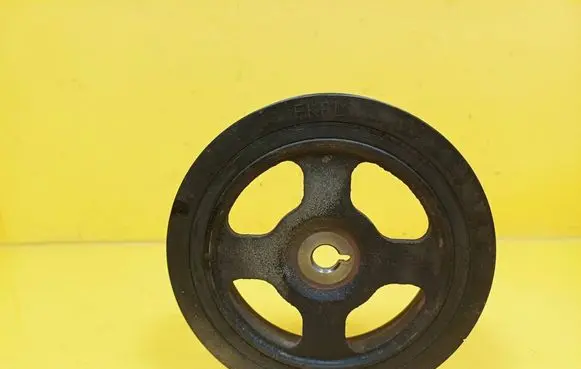 Hyundai i30 Crankshaft pulley 