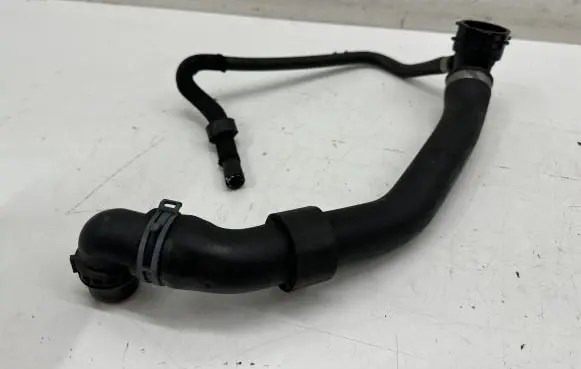 Skoda Octavia Mk3 (5E) Engine coolant pipe/hose 5Q0122101