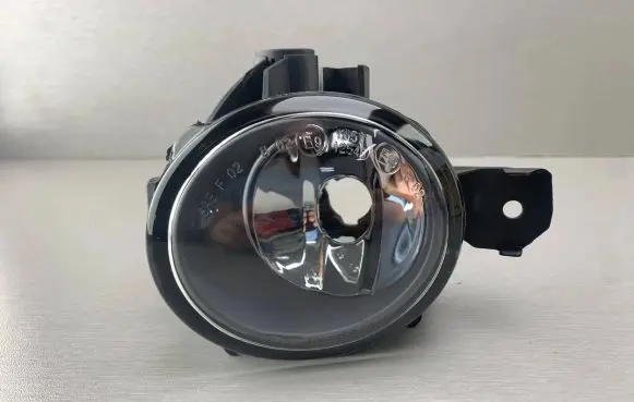 BMW X5 E70 Front fog light 63176924655 6924655 63177837501
