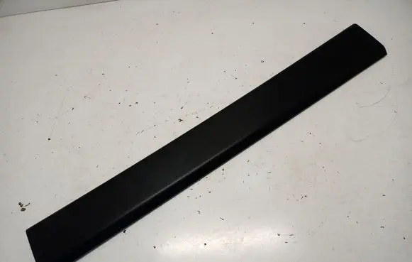 Renault Master III Side skirt rear trim 828210160R
