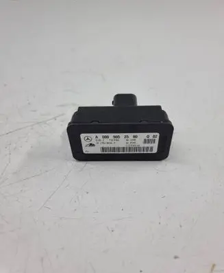 Mercedes-Benz E W212 ESP acceleration yaw rate sensor A0009052500