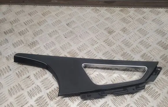 Audi Q7 4M Other front door trim element 4M0867102H