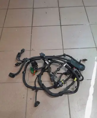 BMW M4 F82 F83 EUR ISO radio connector 