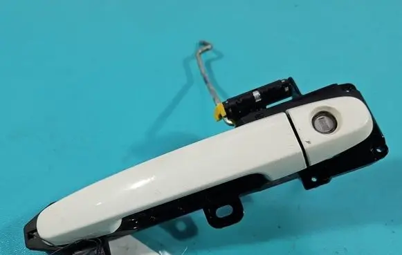 Toyota Aygo AB40 Front door exterior handle IMPRK1542884