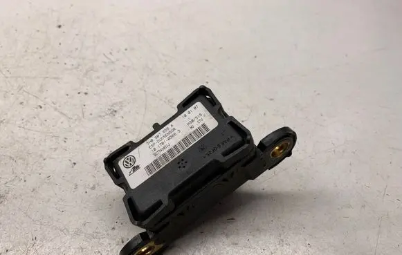 Volkswagen Touran I ESP acceleration yaw rate sensor 7H0907655A DC77A1031J 10170103663