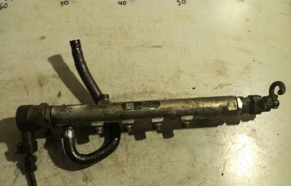 Opel Vectra C Fuel main line pipe 55188056