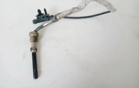 Volvo XC70 Exhaust gas temperature sensor 31370468