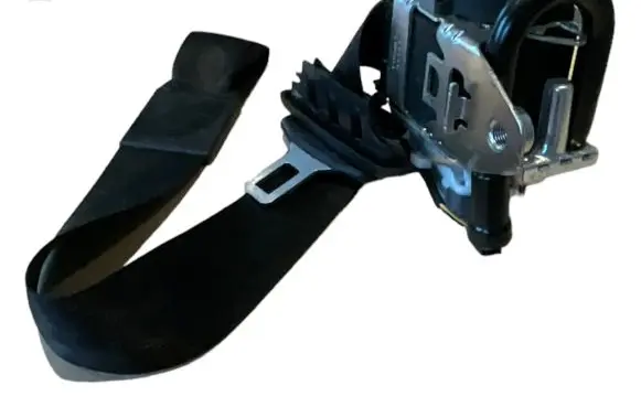 Audi A3 S3 A3 Sportback 8P Front seatbelt 8P7857706A 609987200