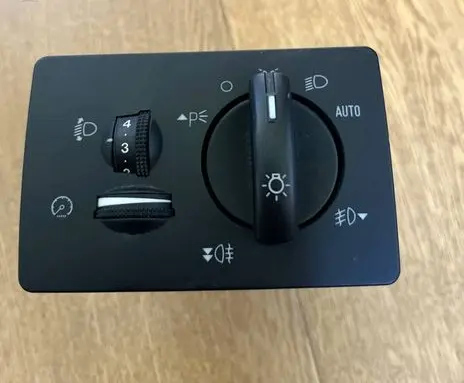 Ford C-MAX I Light switch 7M5T13A024MA