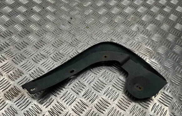 Skoda Octavia Mk2 (1Z) Front mudguard 1Z0821819A