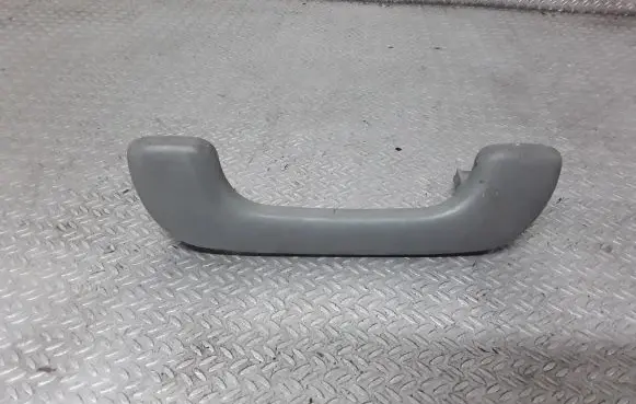 Opel Vivaro Front interior roof grab handle 8200000099