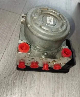 Peugeot 208 ABS Pump 1609927580 10062232781 28515050193