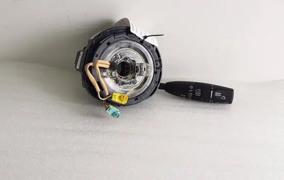 Maserati Levante Indicator stalk 670111708