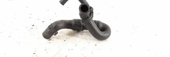 Mercedes-Benz S W221 Engine coolant pipe/hose 2218302896 A2218302896
