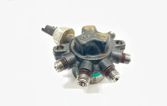 Renault Kangoo I Fuel main line pipe 8200584034 H8200334367