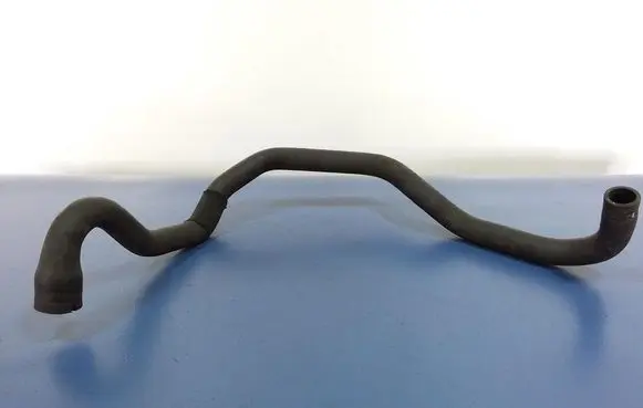 Ford Focus Engine coolant pipe/hose 8V618286