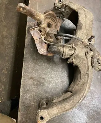 Citroen C6 Front wheel hub spindle knuckle