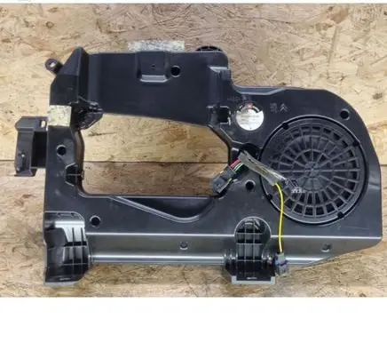 Peugeot 2008 I Subwoofer speaker 9803713980