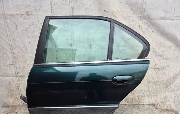 Rear door