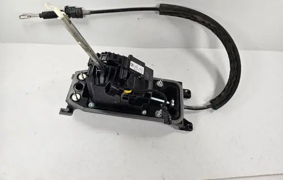 Volkswagen Tiguan Allspace Gear shifter/selector 5QH71303AD