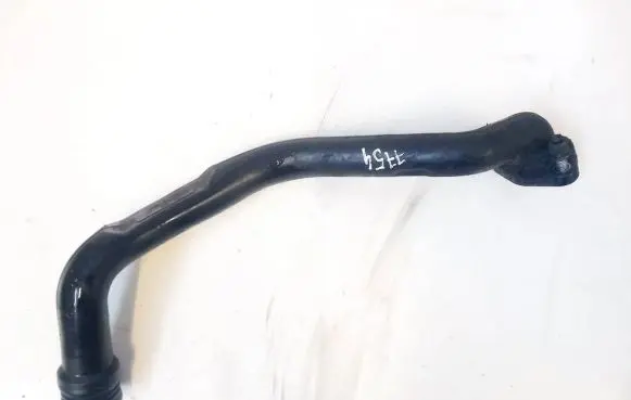 Volkswagen PASSAT B4 Breather hose/pipe 108737