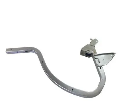 Chrysler 300C Tailgate/trunk/boot hinge R1712AF