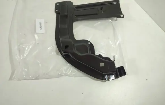 Porsche Macan (95B) Headlight/headlamp mounting bracket 95B805476