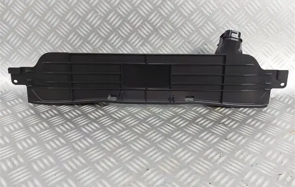 Ford Kuga III Intercooler air guide/duct channel LX619E635FB