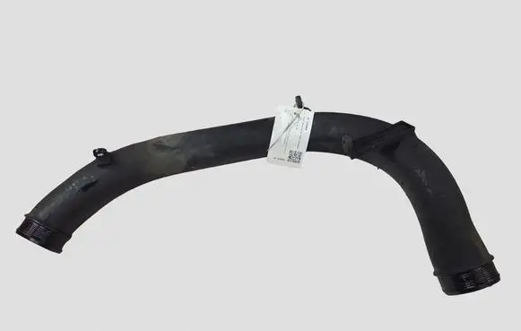 Volvo V70 Intercooler hose/pipe 31355268