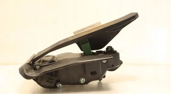 Lexus RX 330 - 350 - 400H Accelerator throttle pedal 78110-48130