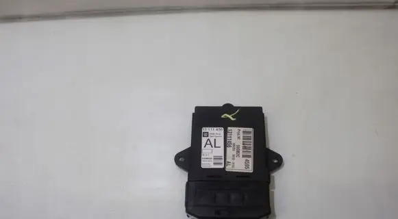 Opel Vectra C Door control unit/module 13111457AL