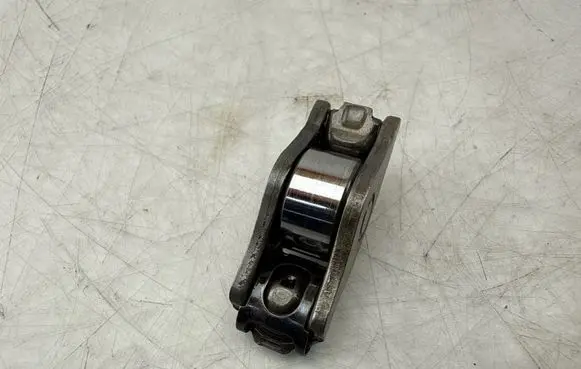 Volkswagen Golf VII Valve rocker arm 
