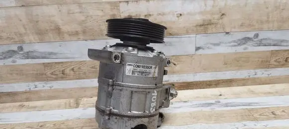 Volkswagen Golf V Air conditioning (A/C) compressor (pump) 699357
